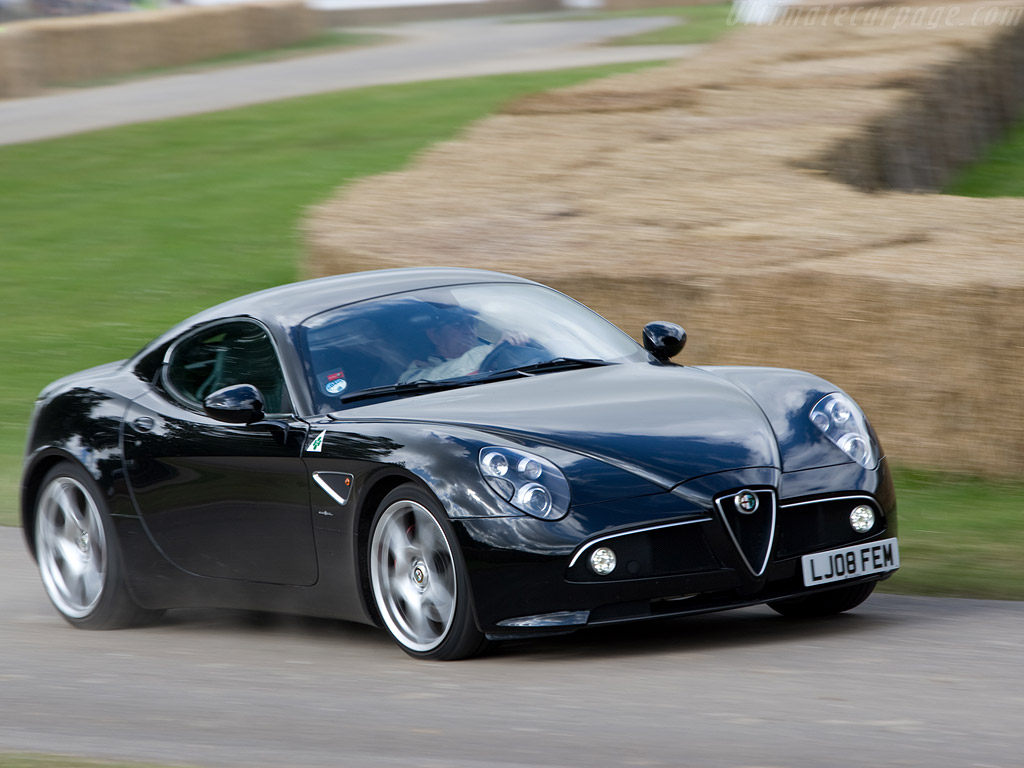Альфа Ромео 8c Competizione
