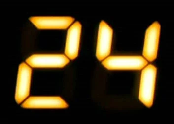 Beautiful 24 Crayola Crayons Image in 4K