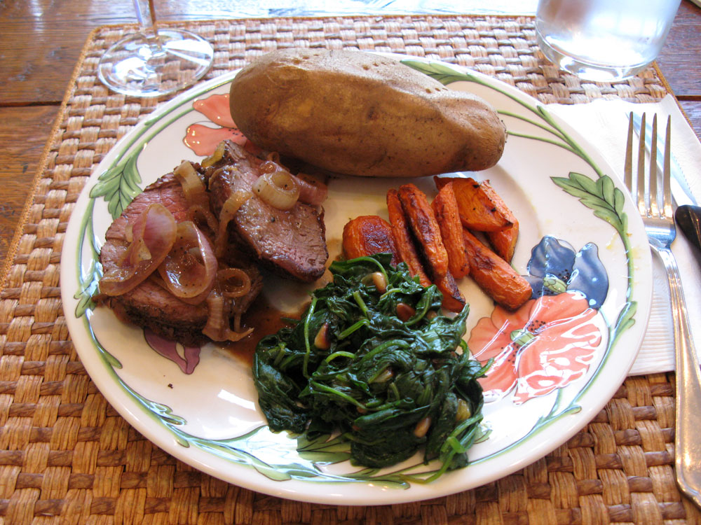 [dinner1.jpg]