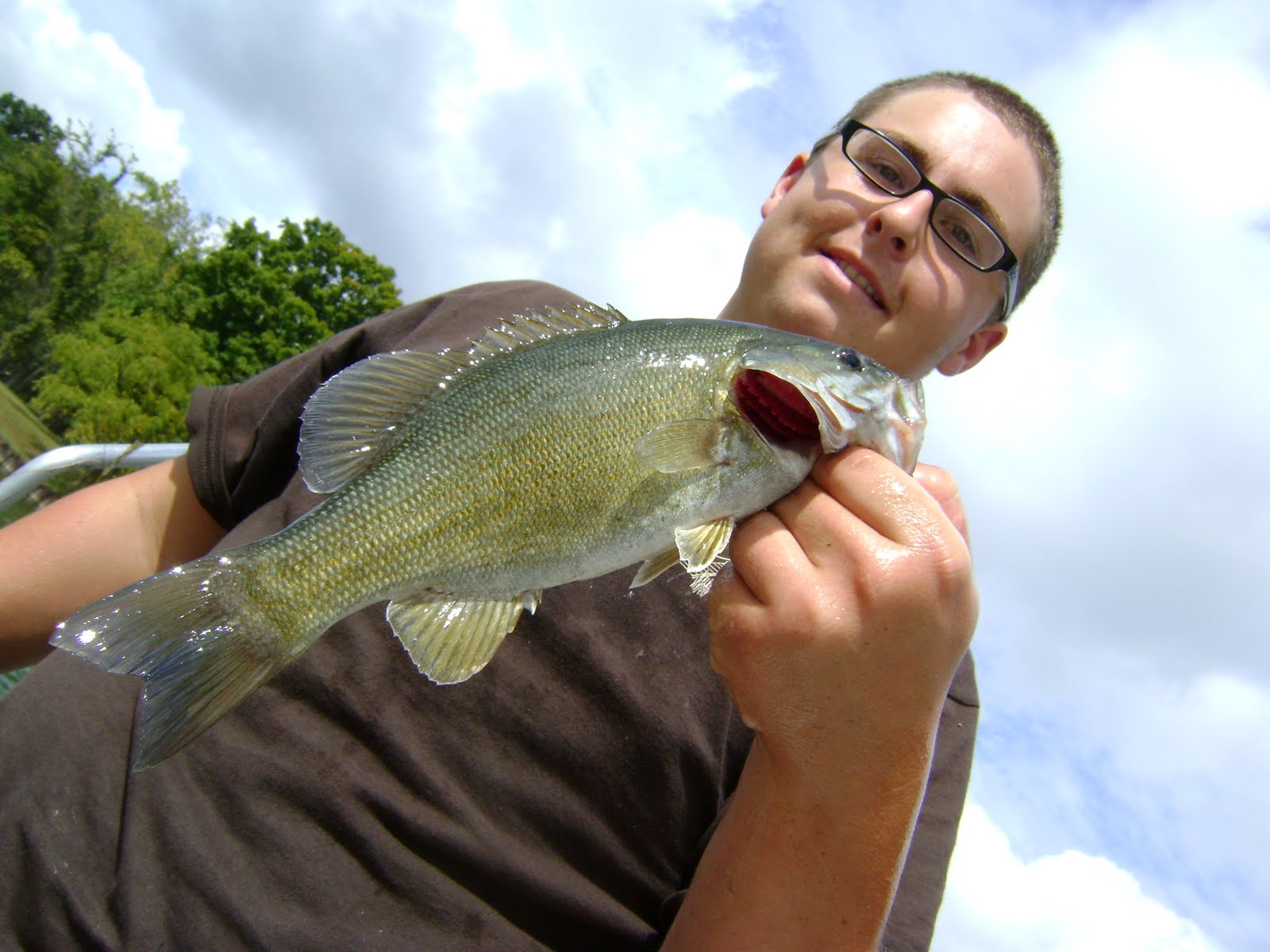 [electrofishing+025.JPG]