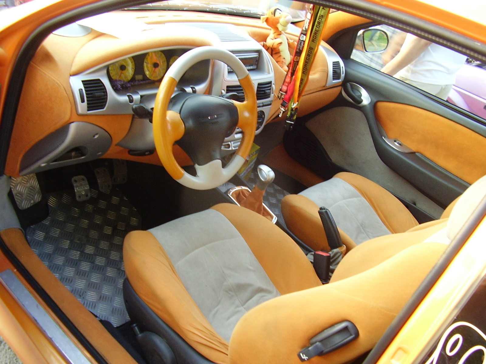 Tuning Safaur Tuning Interior