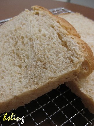 [bread4.JPG]