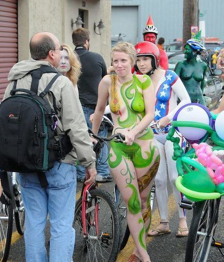 Mobile Masti: Cyclists take part in the annual "London World Naked Bike