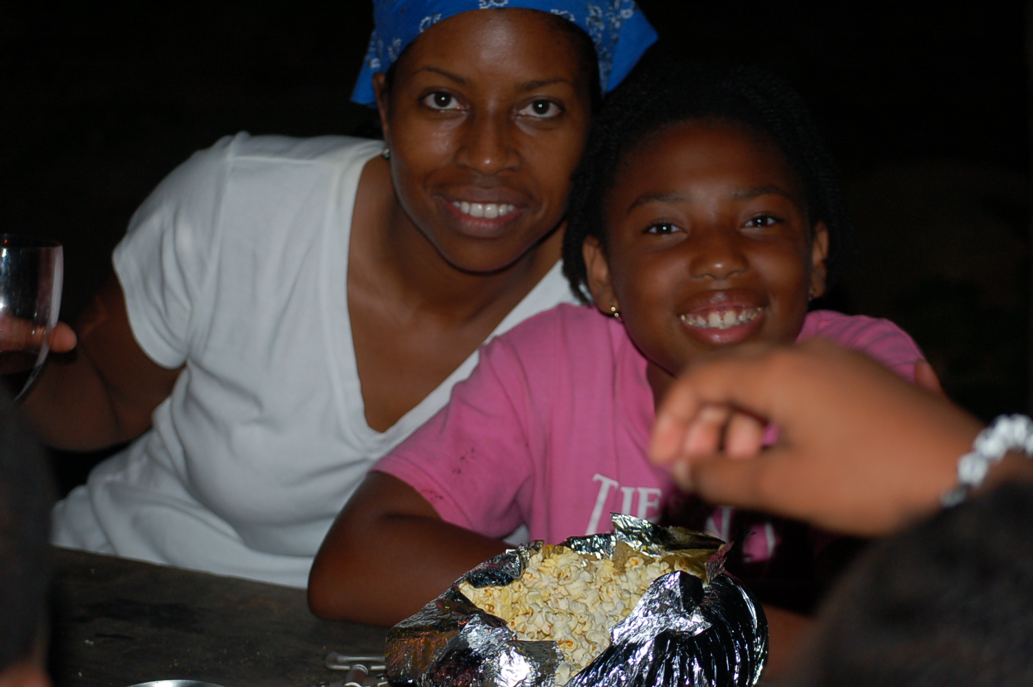 [Jenny+and+Mari.JPG]