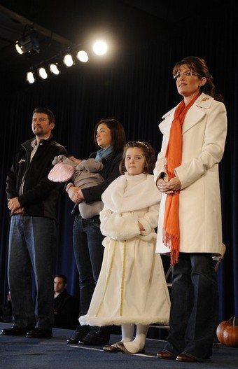 [ToddTrigWillowPiperPalin.jpg]