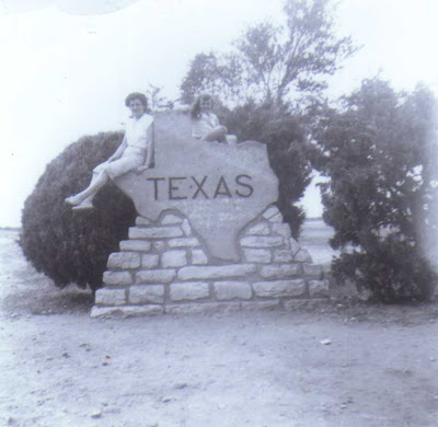 Del & Maureen in Texas - 1954