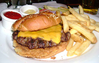 McCormick & Schmicks Cheeseburger