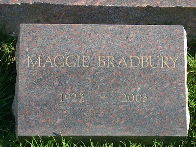 Ray Bradbury & Wife Maggie - Westwood Cemetery