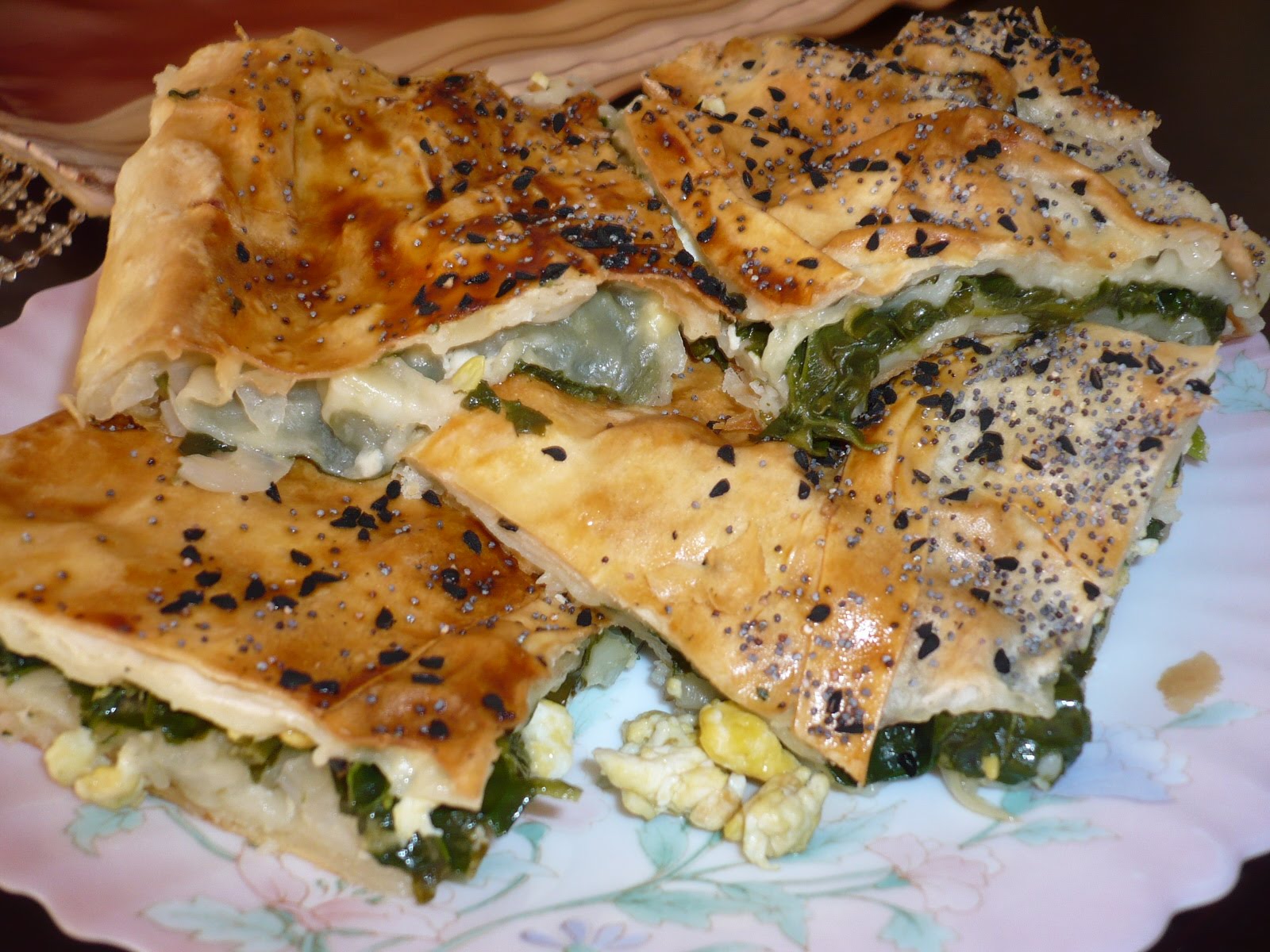 Osmancık Usulü Ispanakli Börek Tarifim 2014 Lezzetli Tadına Doyum