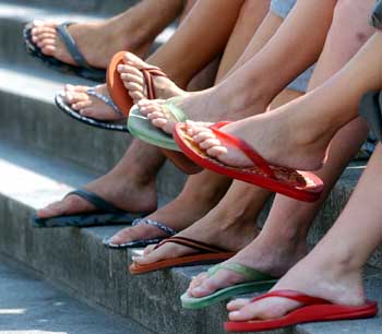 [flipflops.jpg]