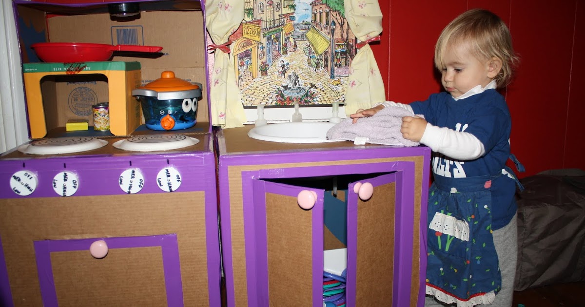 A Mama's bag of tricks: DIY Cardboard Box Kitchen Play set