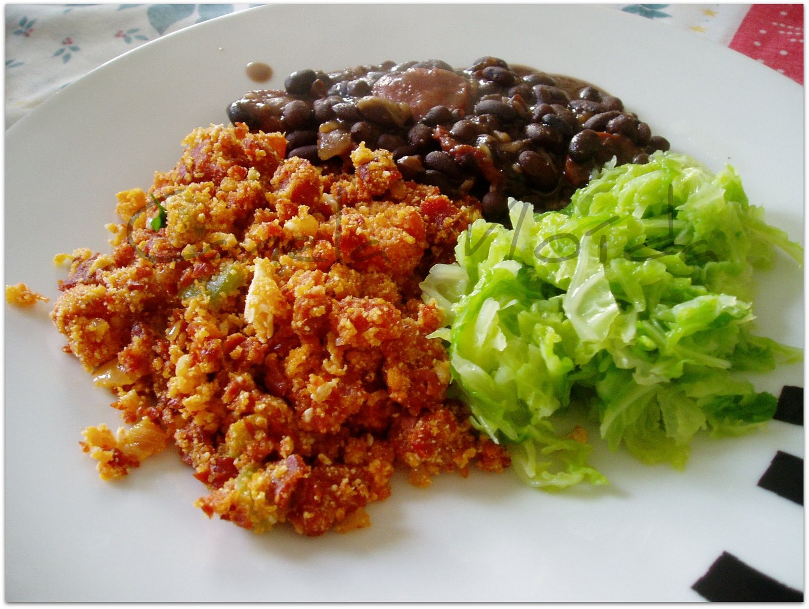 [Farofa+quebra+bico.jpg]