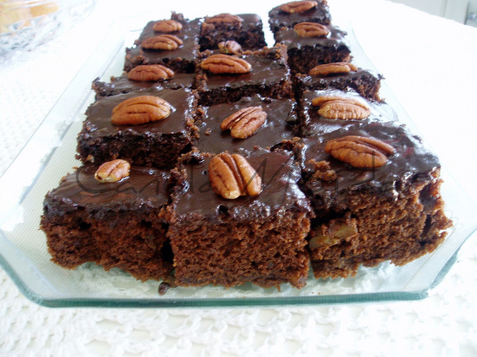 [Bolo+de+chocolate+e+nozesP.jpg]