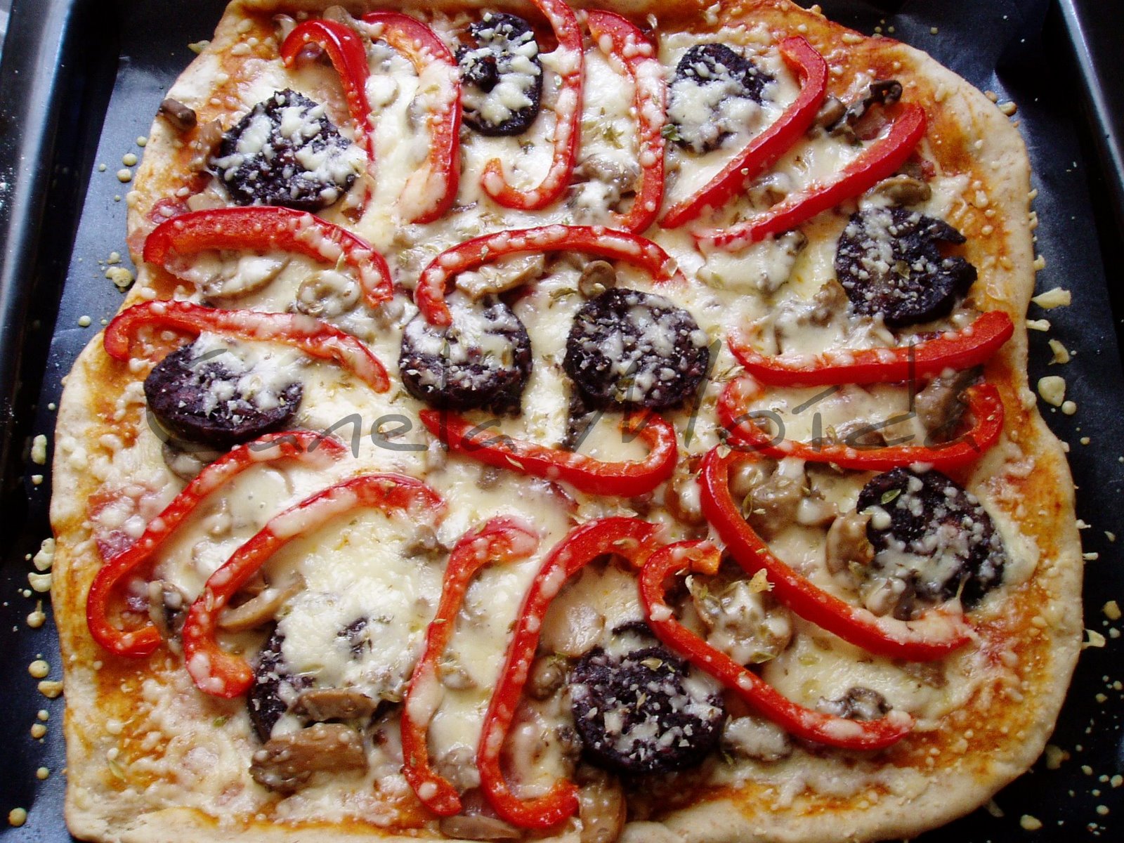 [Pizza+c+morcela.jpg]