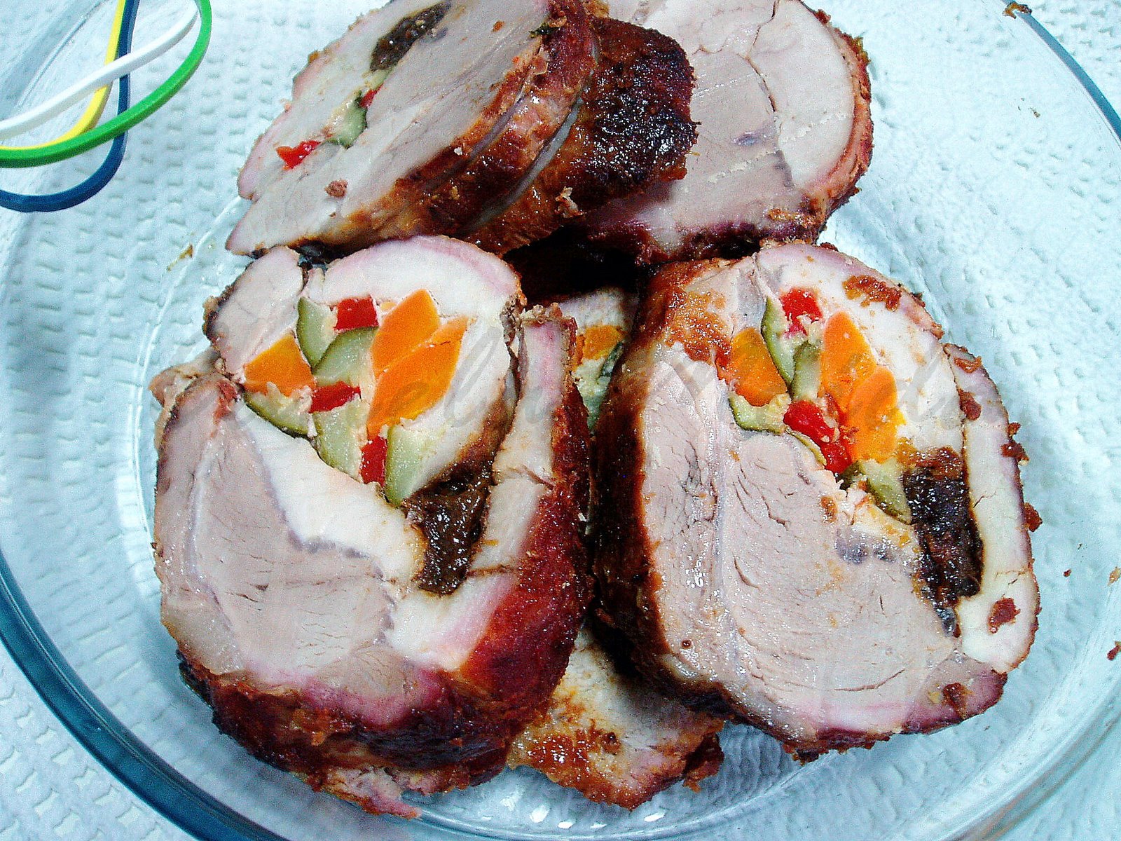[Lombo+recheado+com+legumes+ameixasP.jpg]