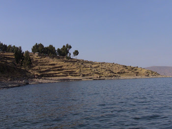 l'île Amantani et ses terrasses
