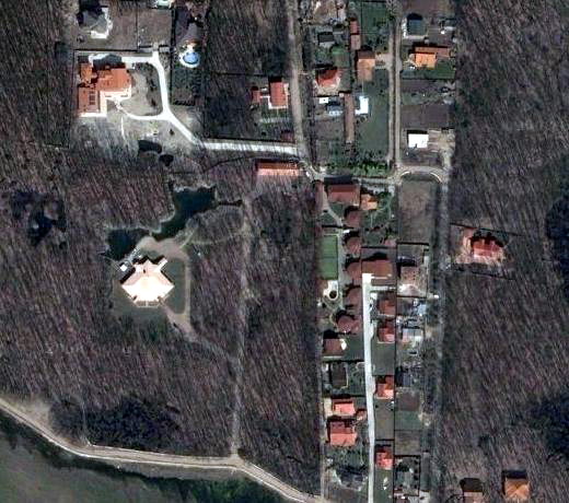 [Casa+lui+Vintu+din+satelit.jpg]