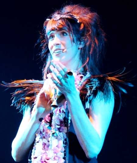 Just for now imogen heap. Imogen heap группа и её участники. imogen heap. imogen heap just for now.