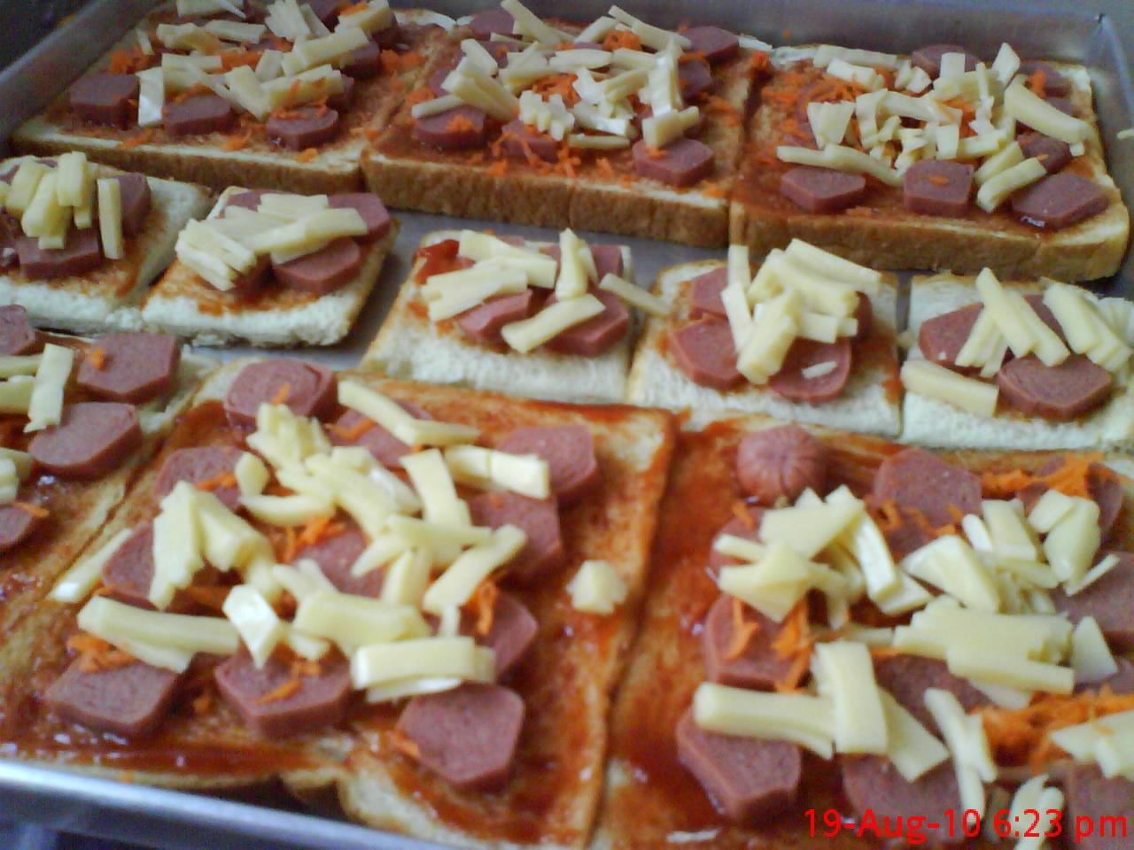 ADNAZTHIEKEK Pizza mudah untuk anak2&hellip;.Ramadhan ke 9