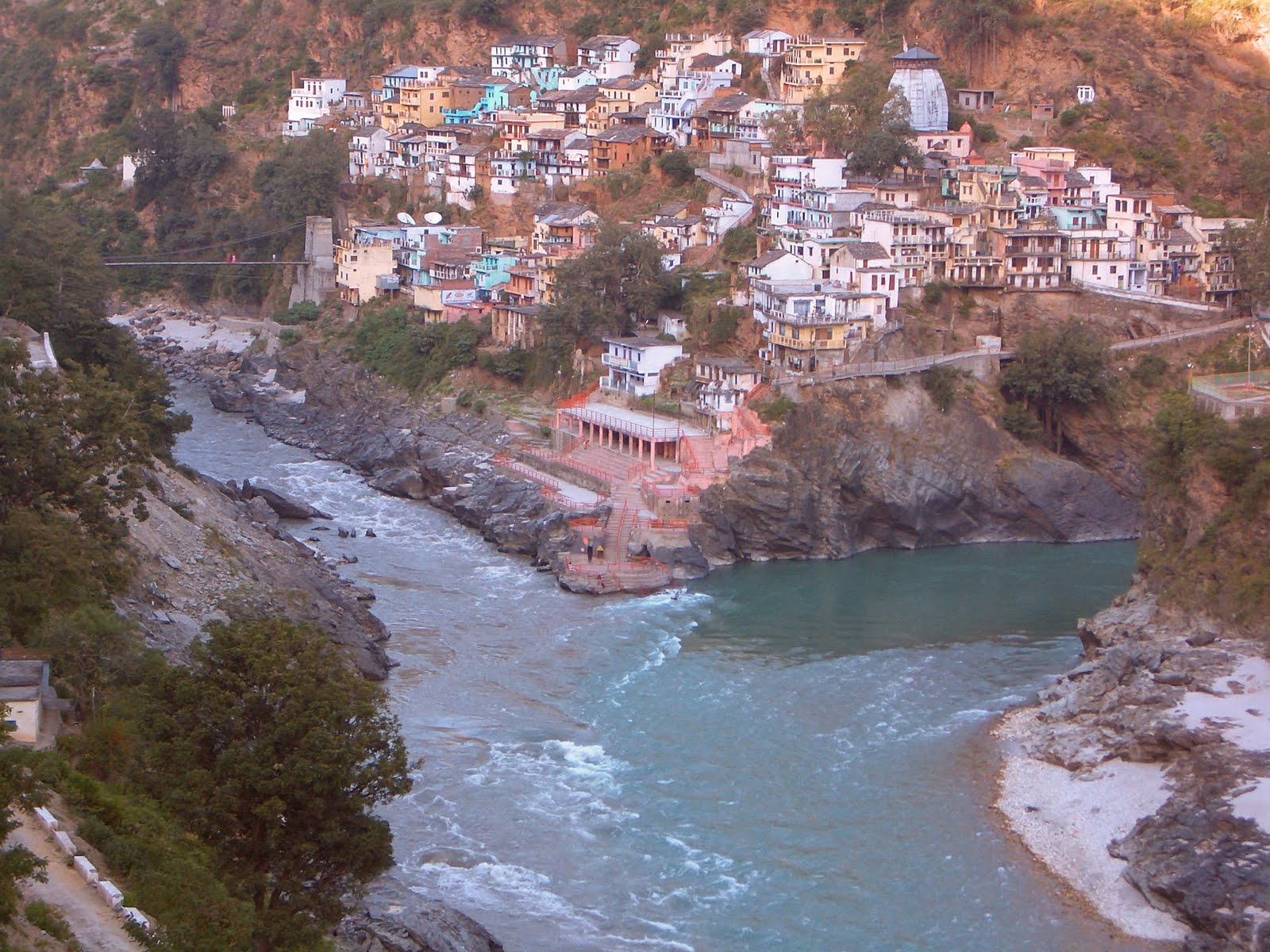 The Trek to Devprayag and a Night with the Tiger