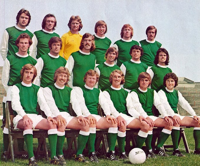 HIBERNIAN F.C 1976-77.