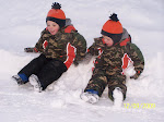 Will & Les on a Seat of Snow