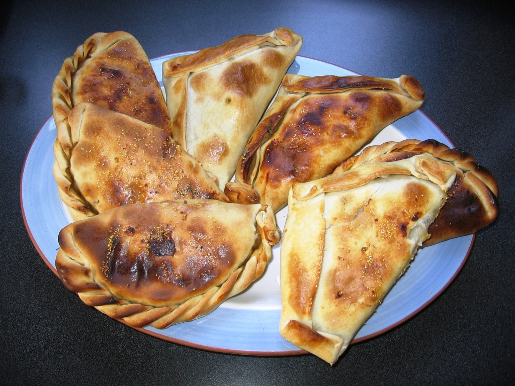 Eating Chilean: Chilean Empanadas