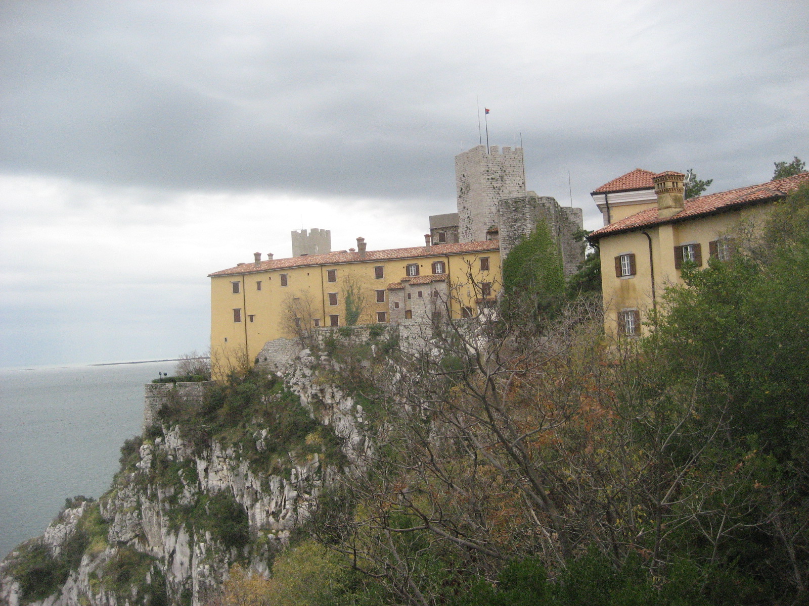 CatMinders Visit to United World College Duino Trieste Italy