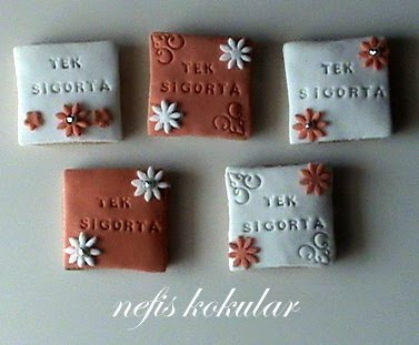 NEFİS KOKULAR: Nisan 2010