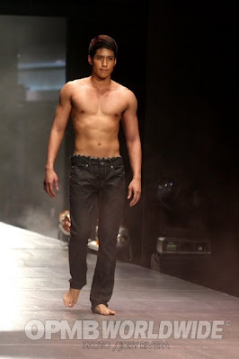 Body Hunks: Aljur Abrenica 014