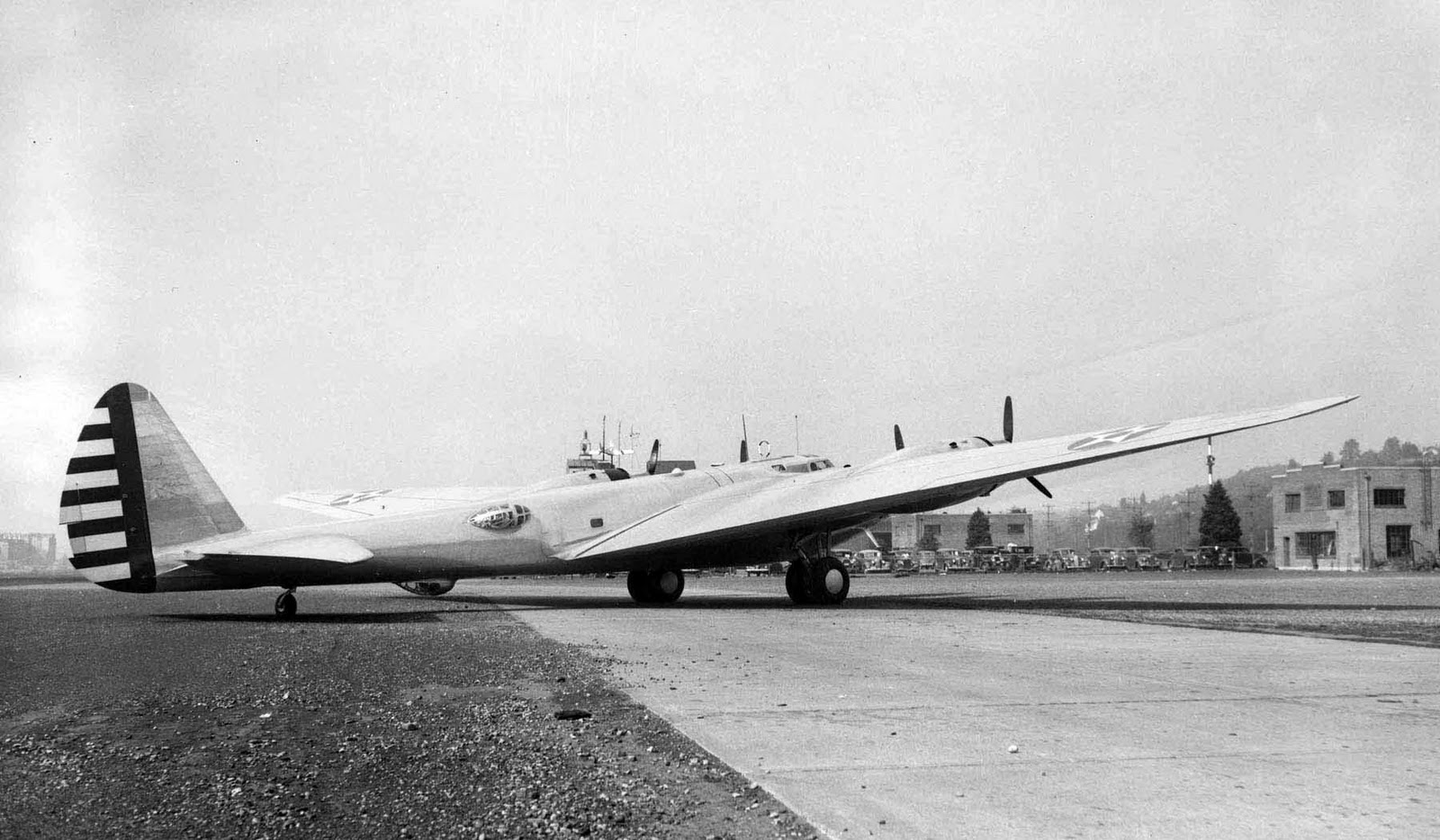 nhungdoicanh: Boeing XB-15