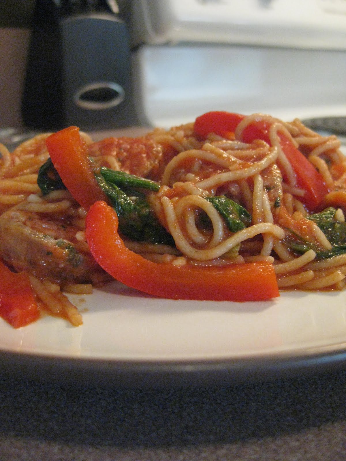 Erin's Eats Spaghetti with Sausage and Simple Tomato Sauce
