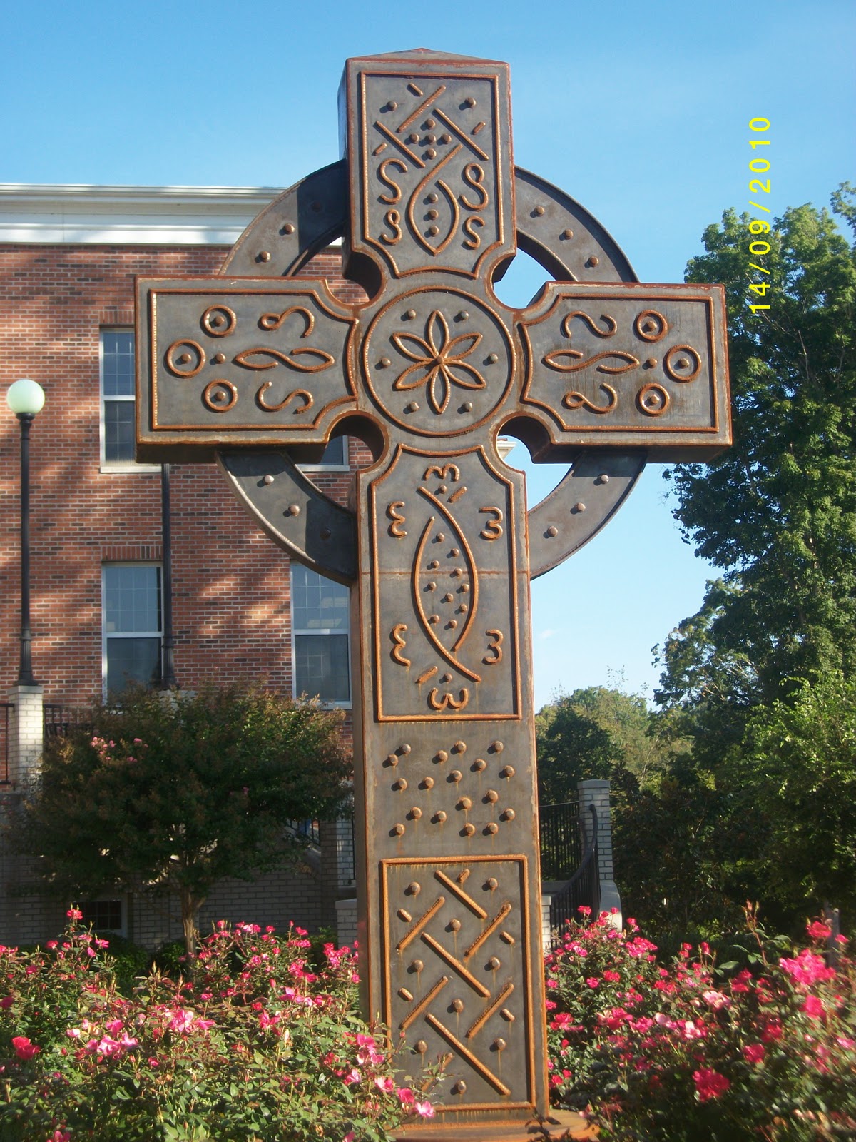 News Articles: Long Time Supporter of Milligan College Donates Money