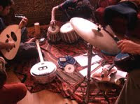 instrumentos musicales de Atta Chakki