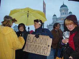 Kaupunkimetsäliike Senaatintorilla 26.10.2005