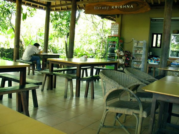 [warung-krishna.jpg]