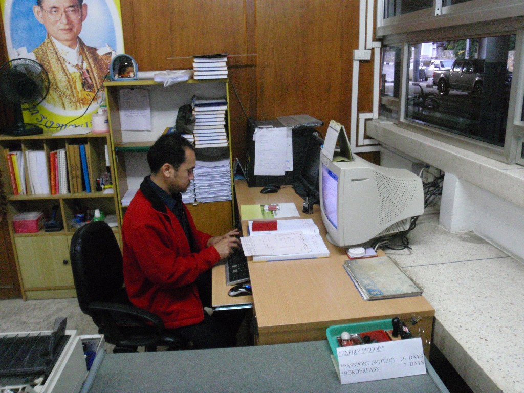 [PC270600.jpg]