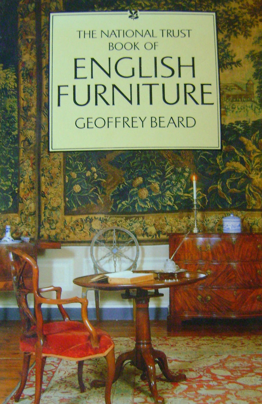 LIBRERÍA ÁTICO The national trust book of English furniture.