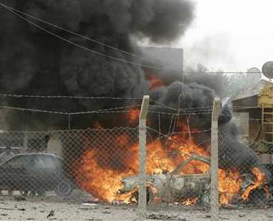 [Basra+burning.jpg]