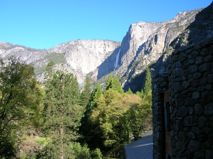 [Upper+Yosemite+Falls.jpg]