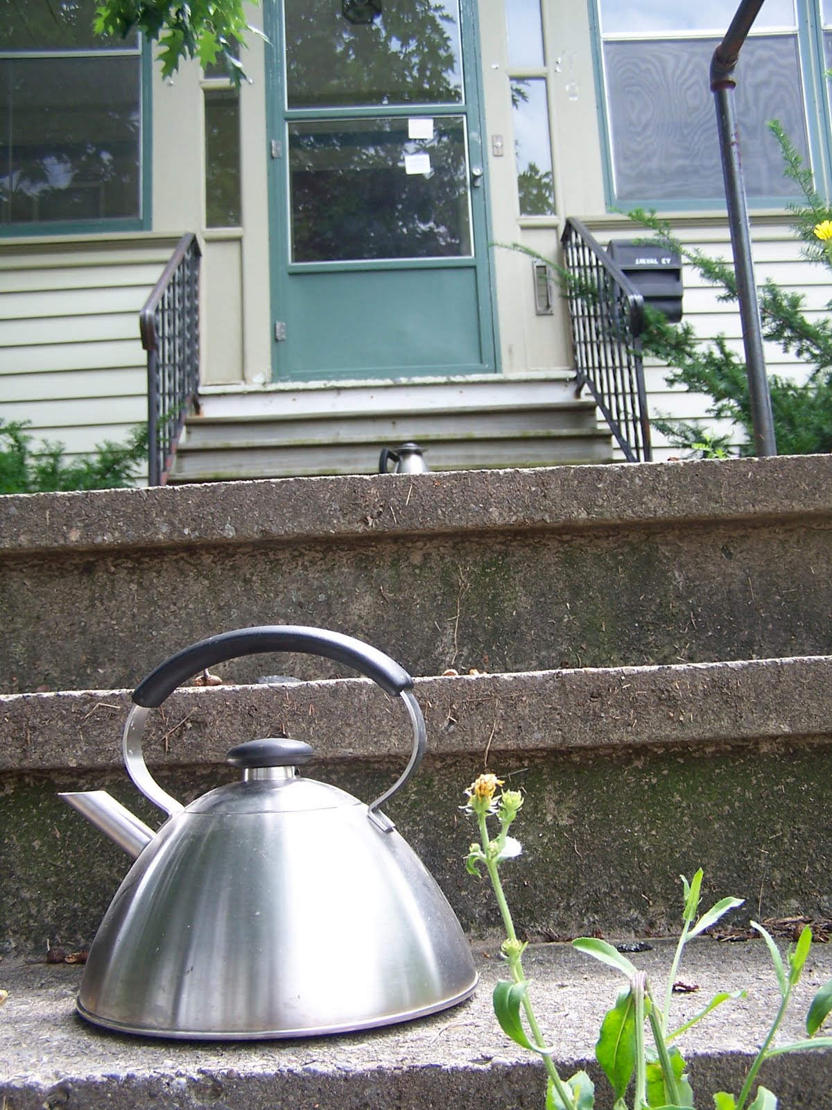 The Laughorist Teapot Dome Mystery
