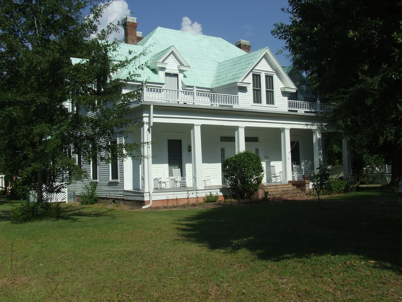 My Blue Cottage Union Springs, Al (Lots of old houses) Part 2 of 4