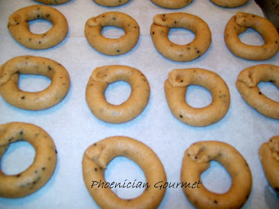 Phoenician Gourmet: Lebanese Easter Cookies