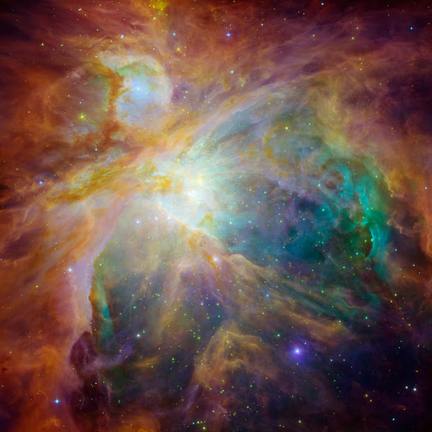 NASA's Spitzer and Hubble picture the heart of the Orion Nebula