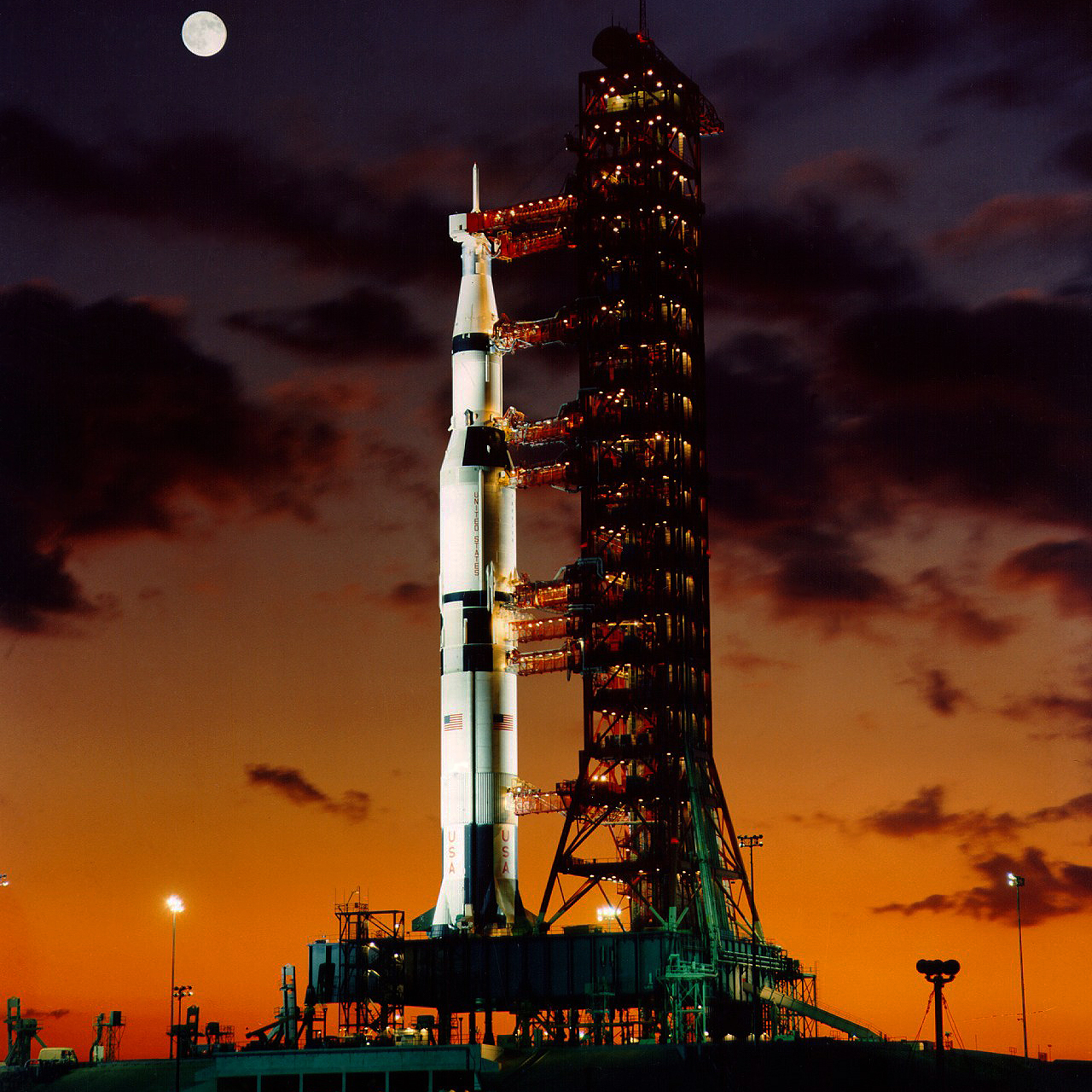 JeanBaptiste Faure The first Saturn V rocket on launch pad 39A