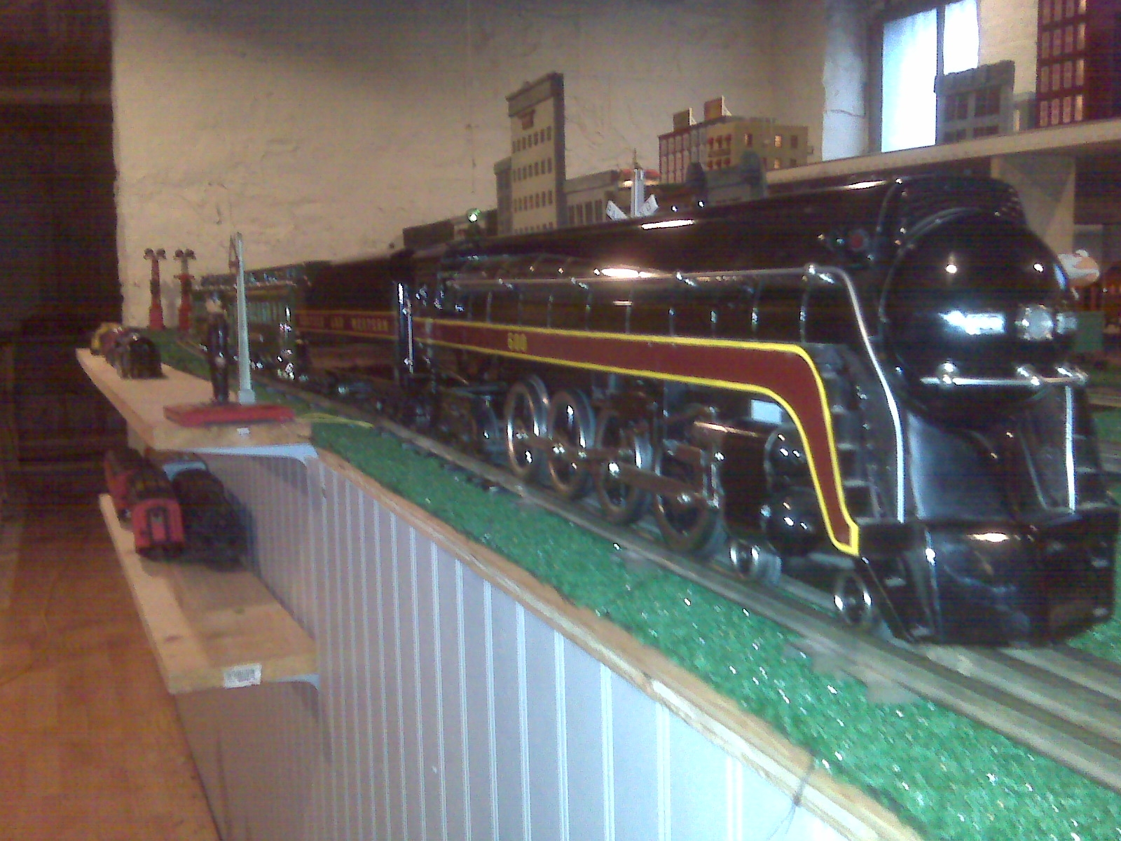 STANDARD GAUGE TRAINS December 2010
