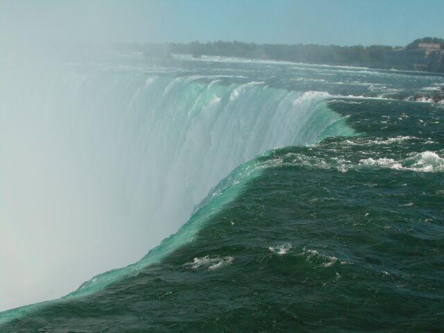 [niagara3.jpg]