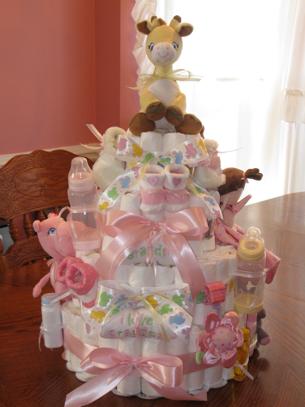 the-hobby-lady-baby-shower-diaper-cake