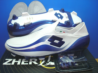 Chaussures De Football Lotto Zhero Gravity FG - Taille UK 8 US 9, Noir, Sans Lacets, Neuves