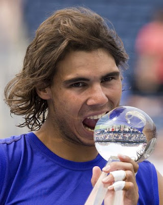 rafael nadal shirtless. hairstyles Rafael Nadal